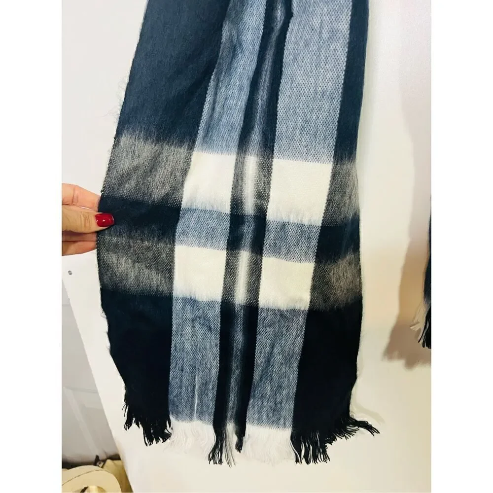 Alpaca Ethnica Blue Black White Plaid Scarf